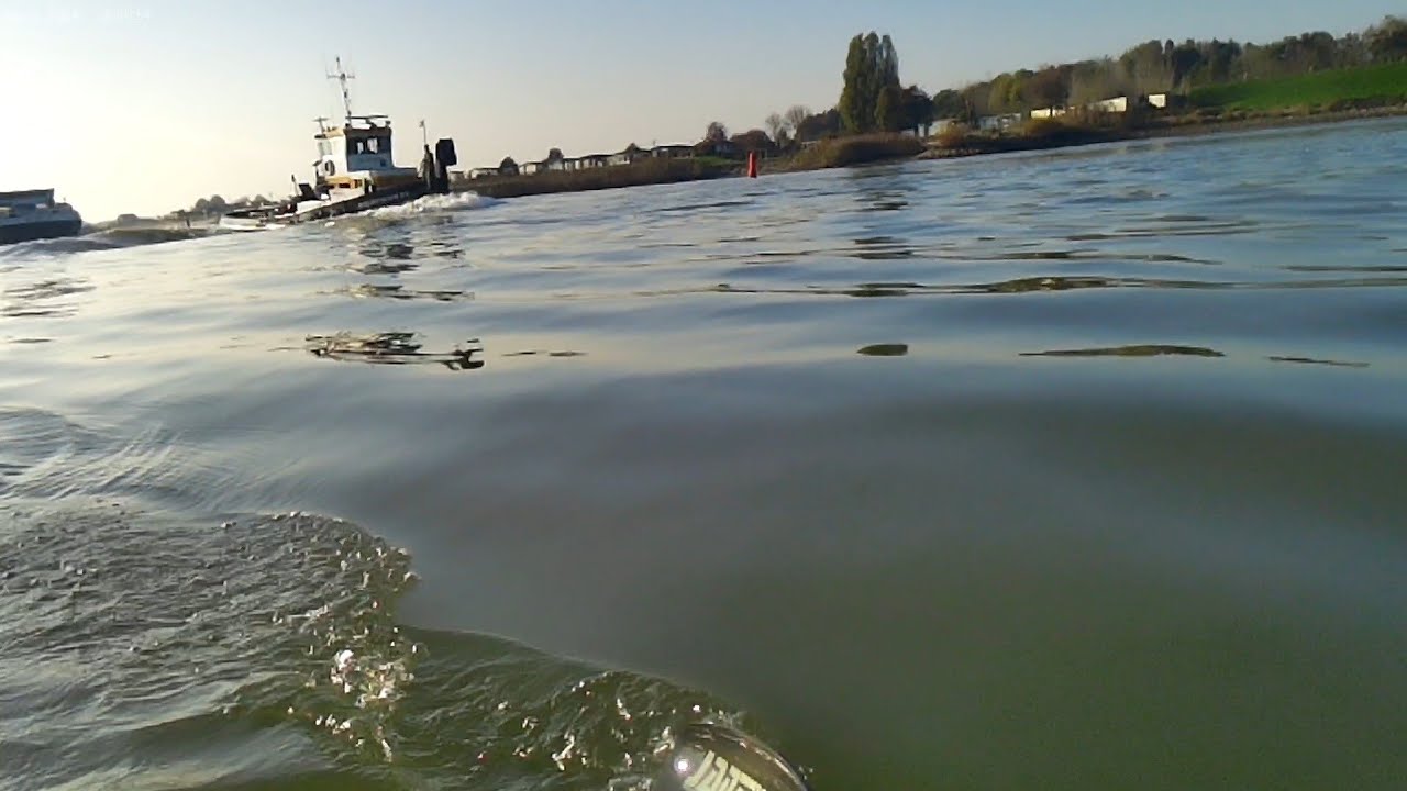 Nelo 540 Surfski / Final trip with the 540. - Part 1 / Massive tugboat waves 😍 / 05.11.2024