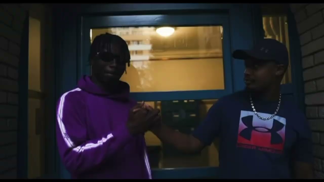 LA MANO & MUSTO - PEINE (exclu)