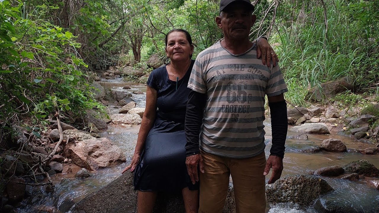 Casal vinte foram tomar banho no Rio do Zé Gome, Mas os Netos