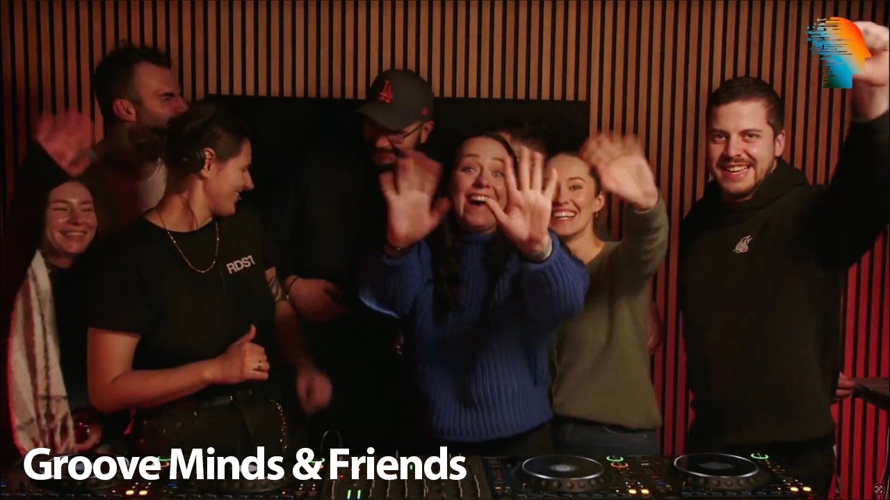 Groove Minds B2B Premiere 🌑 (Minimal/Deep Tech)