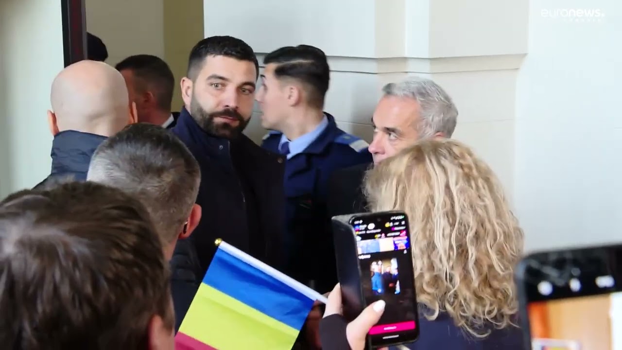 18 oameni din anturajul lui Potra, reținuți. Cine e vizat în ancheta privind campania lui Georgescu