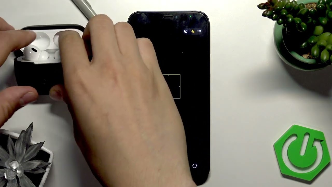 How to Use AirPods as a Remote for iPhone Camera (iOS 26)