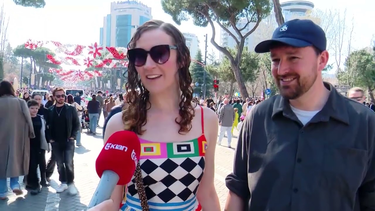 Tv Klan - 14 Marsi, Kryeqyteti zbret në rrugë për festën