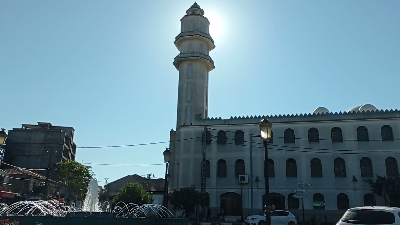 Driving in Algiers - From Bouzareah to Bab El Oued