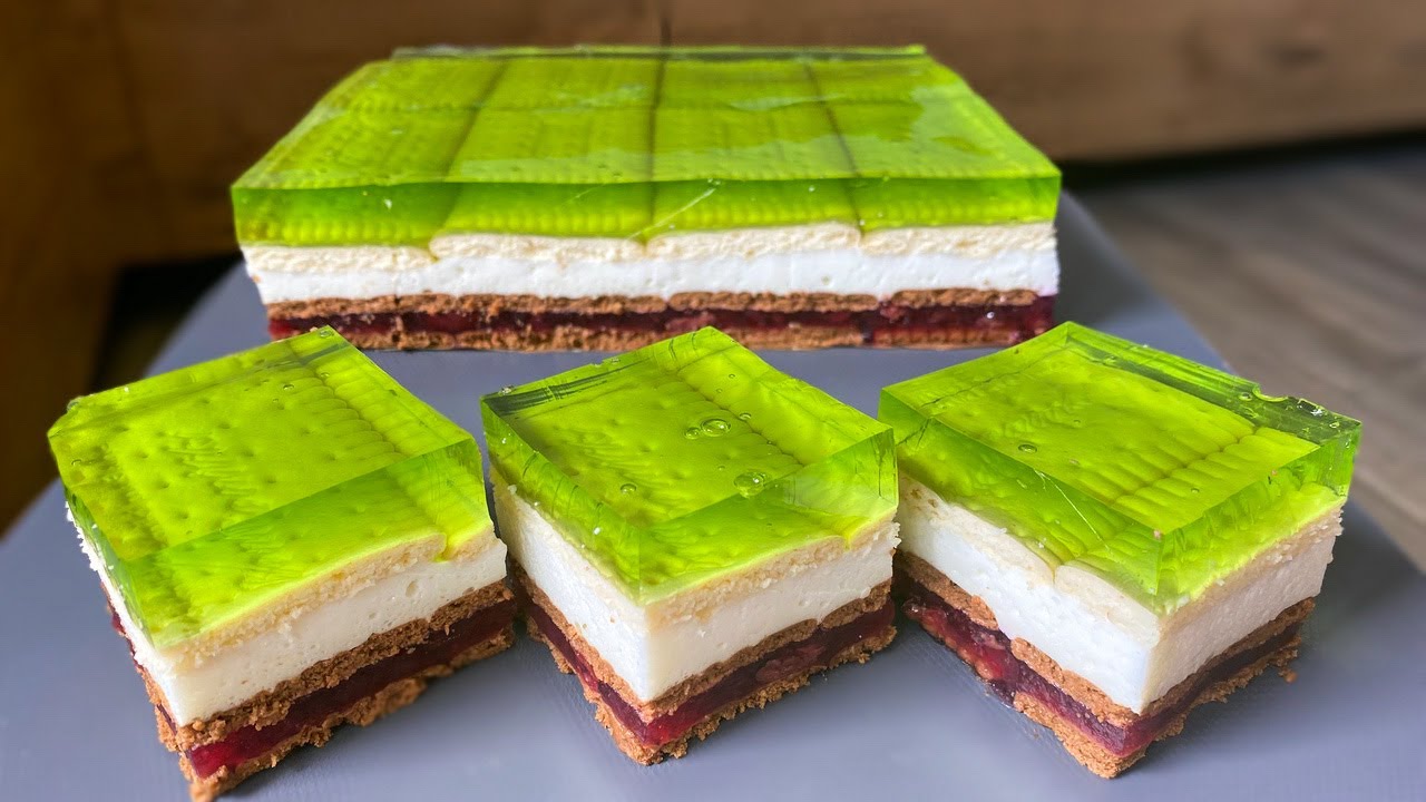 Cheesecake with Gooseberry Jelly - No Bake Recipe