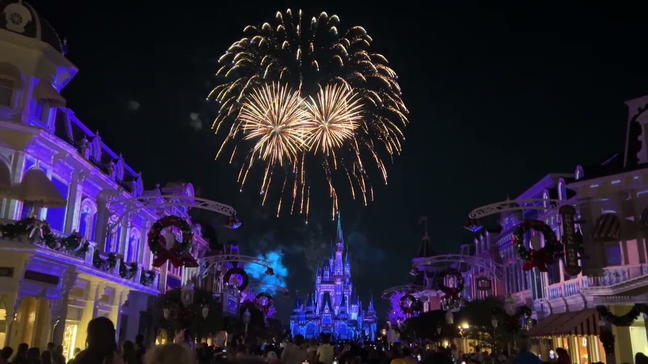 Happily Ever After - Magic Kingdom - Disneyworld - Orlando