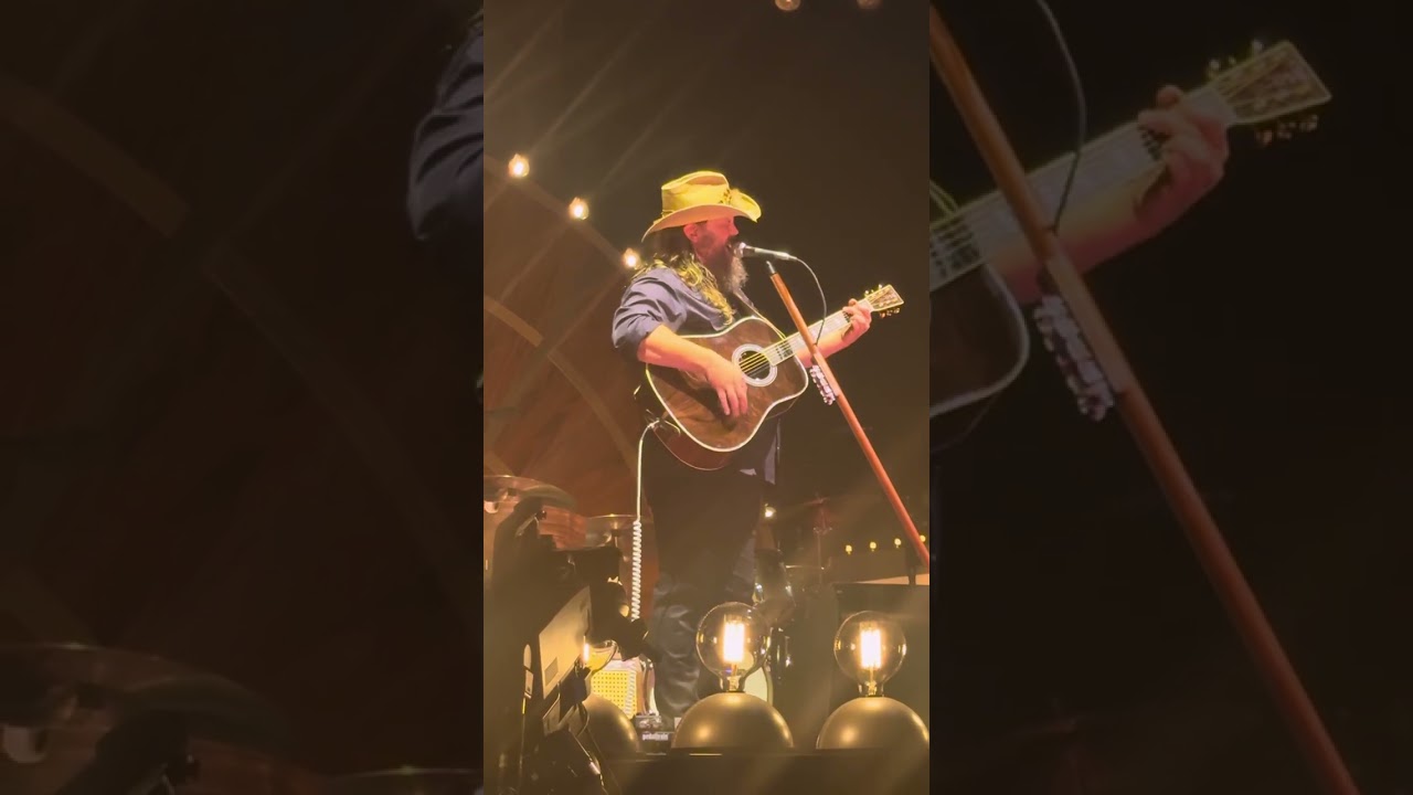 Chris Stapleton - Barely Alive (The Jompson Brothers) Van Andel Arena, Grand Rapids, MI - 6/13/25 ❤️