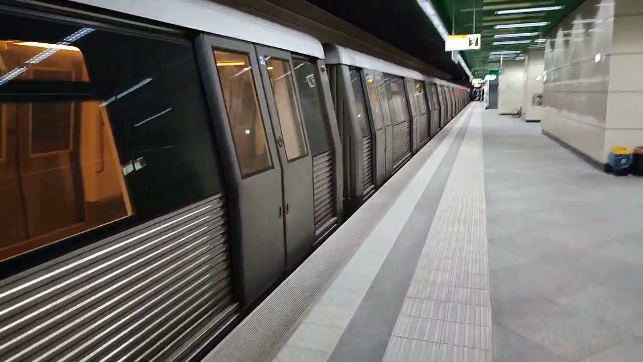 Bucuresti metro linka - M5, linia de metrou Bucuresti - M5, Bucuresti metro line - M5.