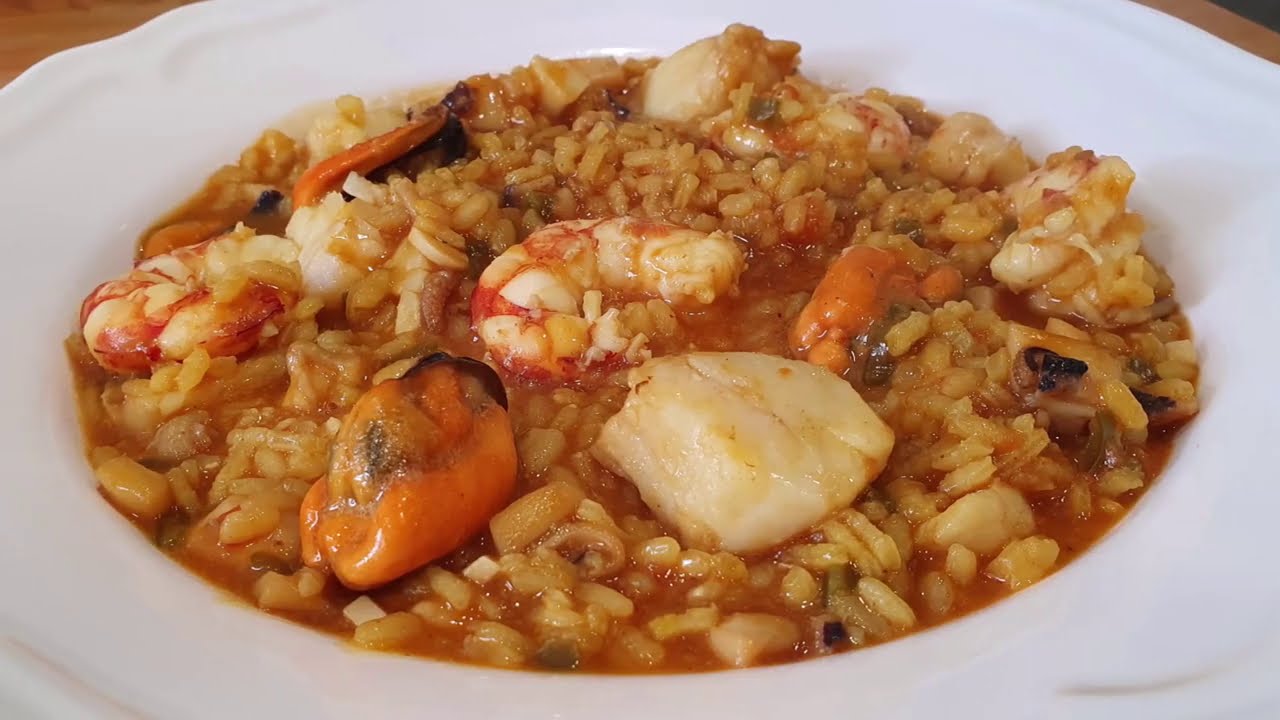 ARROZ MELOSO de merluza y gambas 😍 Los dejarás a todos con la boca abierta 😂🤣