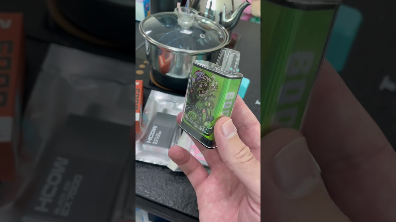 HCOW 🔥 #china #китай #new #travel #shortvideos #шорты #hcow #vape #smoke #одноразка #электронки