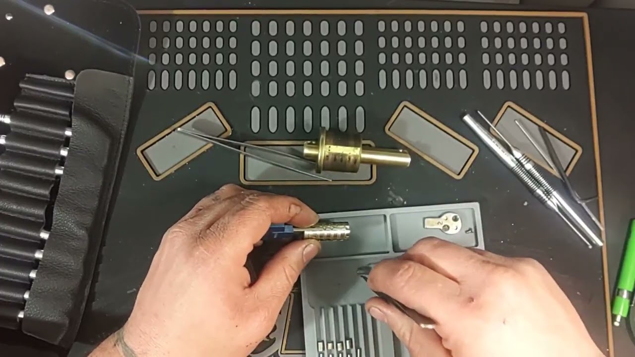 Mul-T-Lock interactive serrated pins pick and gut (Brown belt submission)
