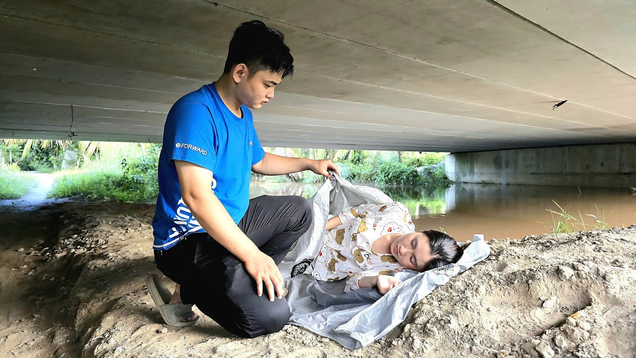 The fateful encounter between homeless girl and kind man under bridge | NgocTram