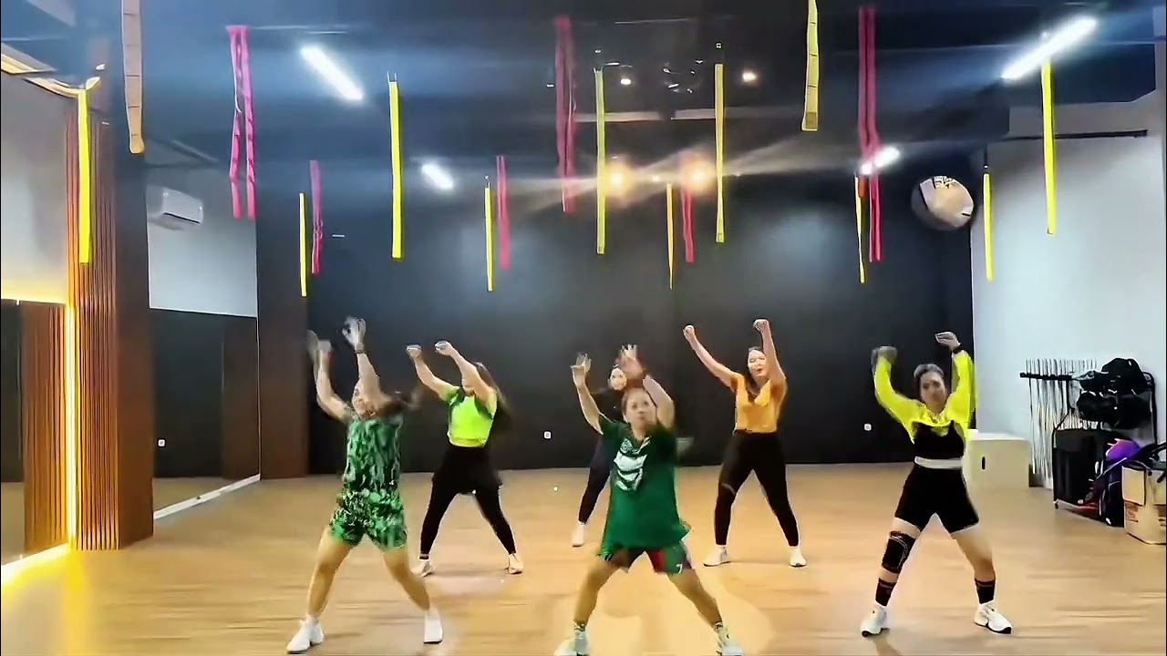 Huntrix-How it’s Done||Zumba Dance