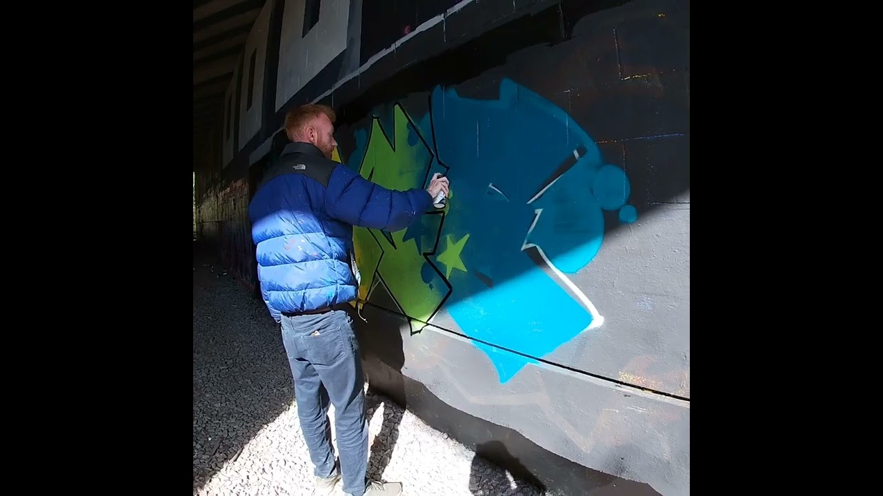 GRAFFITI—LONDON—SPAT—GAMES
