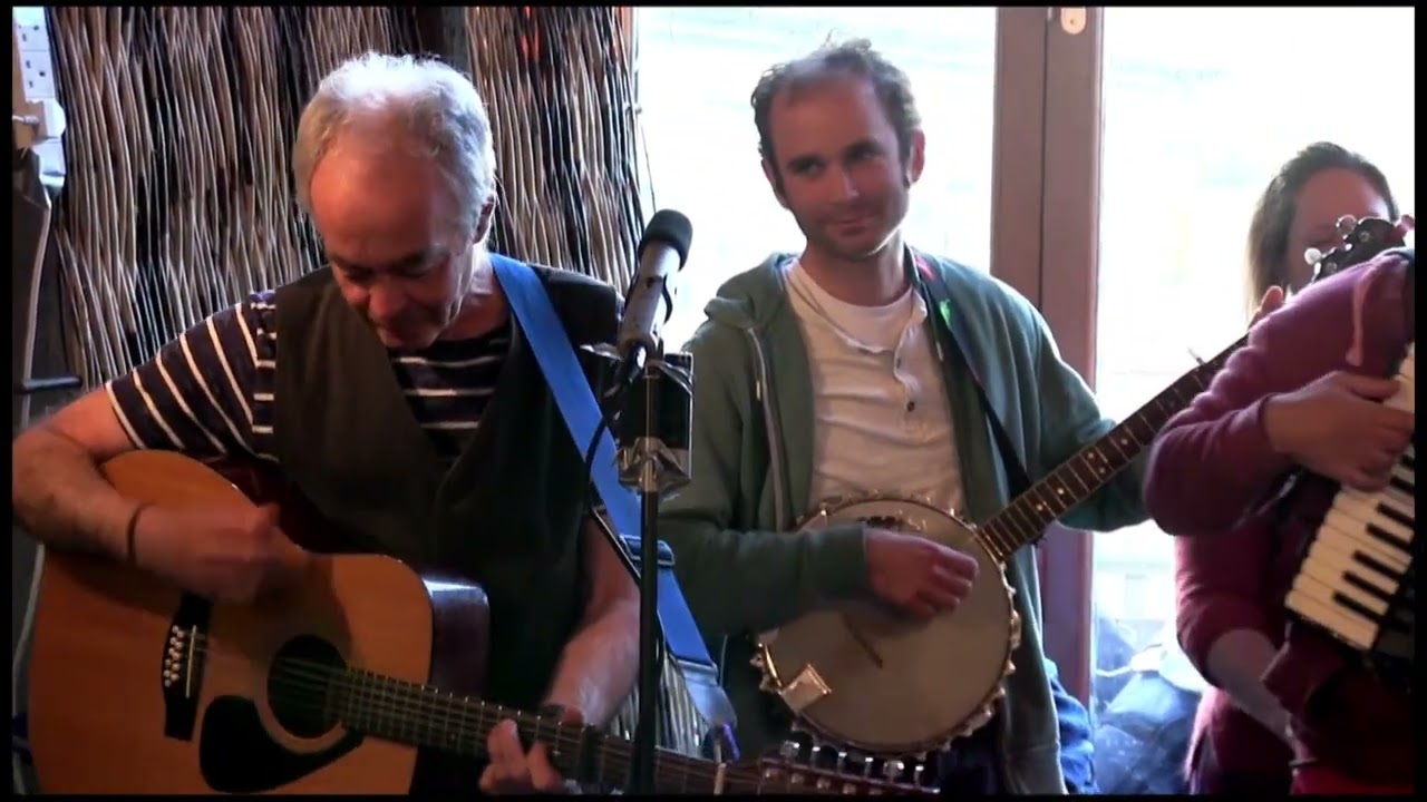 Back Of My Hand - St Dogmaels Barn Concert May 29th 2017