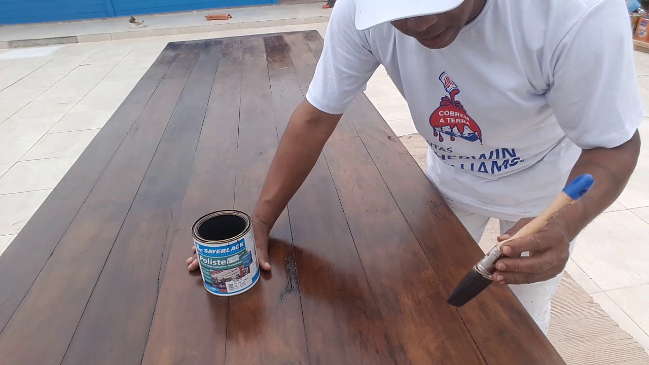 PINTANDO MESA DE MADEIRA COM STAIN | Sempre lixar entre demaõs.