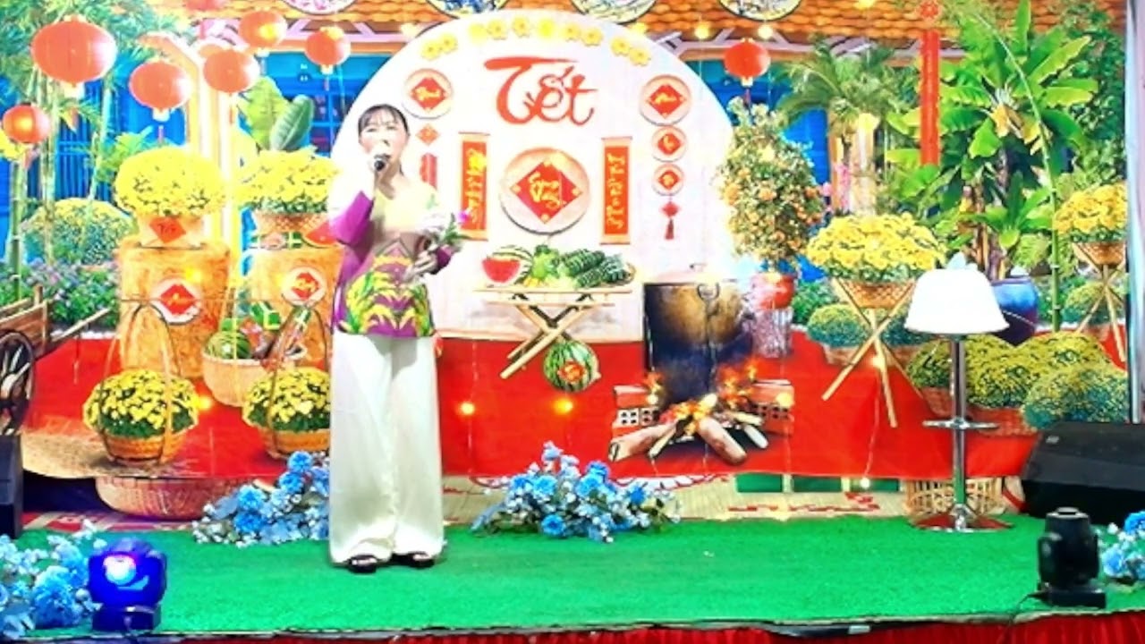 SƯƠNG CHIỀU TÚ ANH/CHỊ HỒNG
