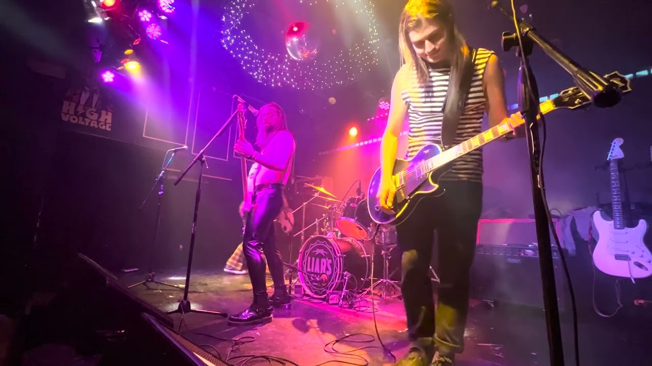 Astro Ever After - Cry For War (Live @Liar's Club)