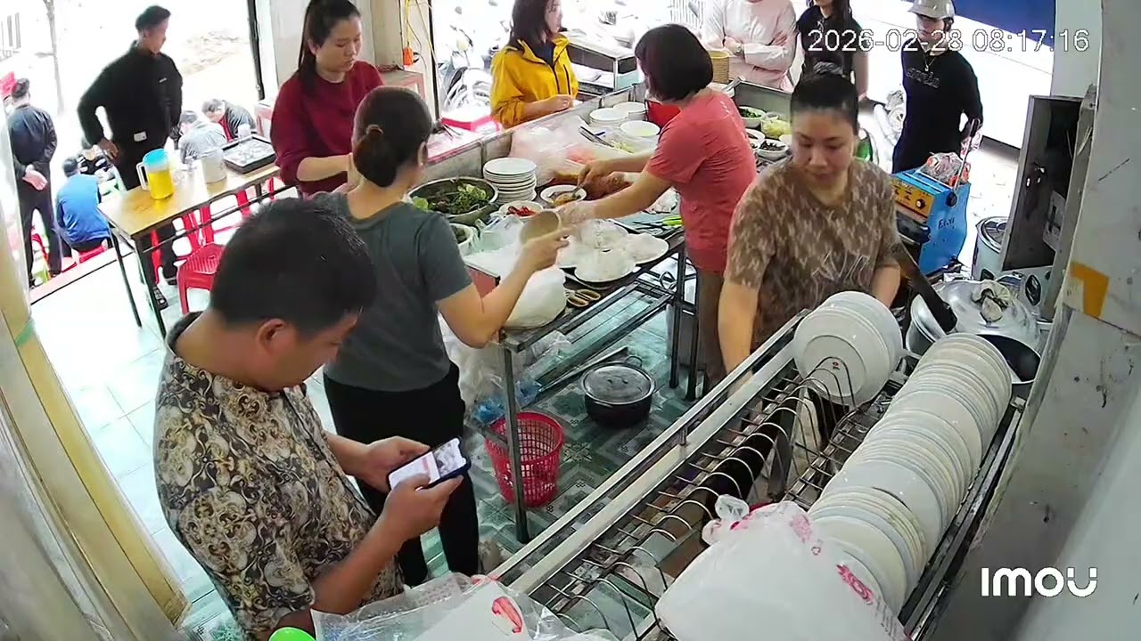 ĐẾN VỚI LEO QUÁN HÔM NAY LÀ MỘT ĐOÀN KHÁCH ĐẾN TỪ THỦ ĐÔ HÀ NỘI.