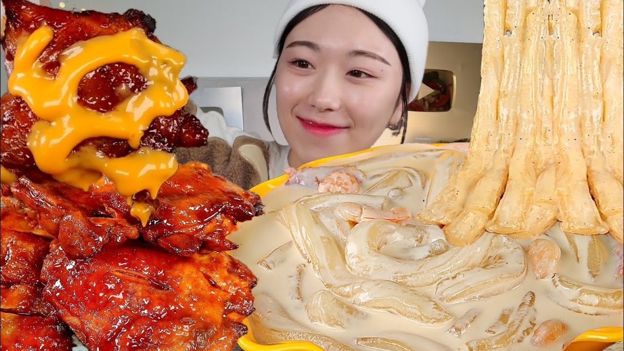 ASMR 치즈소스 듬뿍 뿌려서 자메이카치킨 크림 분모자 떡볶이 같이 먹을게요*⸌☻ັ⸍* 리얼먹방 :) Barbecue chicken , Cream Tteokbokki MUKBANG