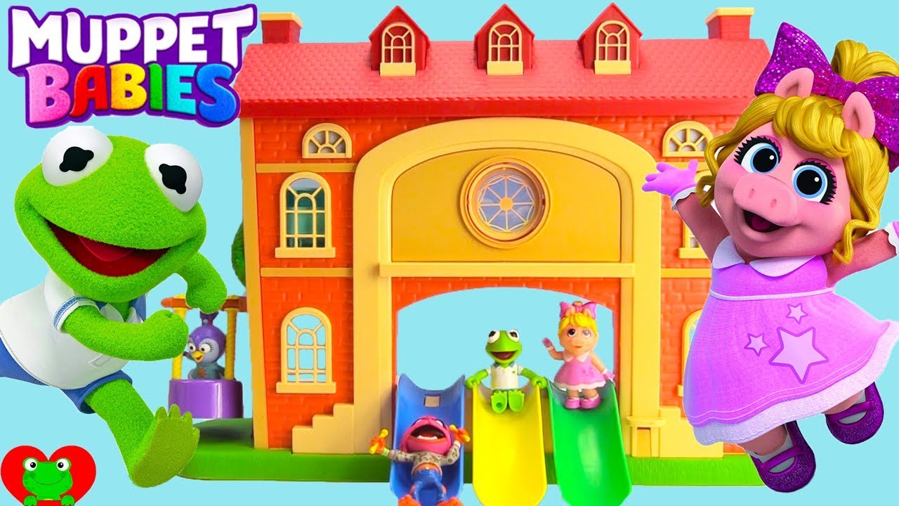 Genie Teaches Colors and Opposites with Muppets Schoolhouse Playset