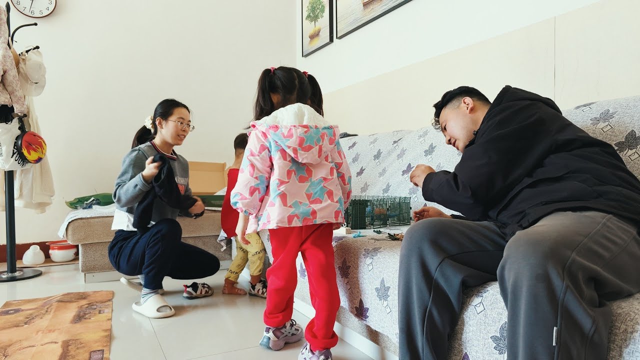 TENGTENG SUDAH SEMBUH, AJAK DIA DAN XIXI KELUAR MAIN BUAT SANTAI SEBENTAR.