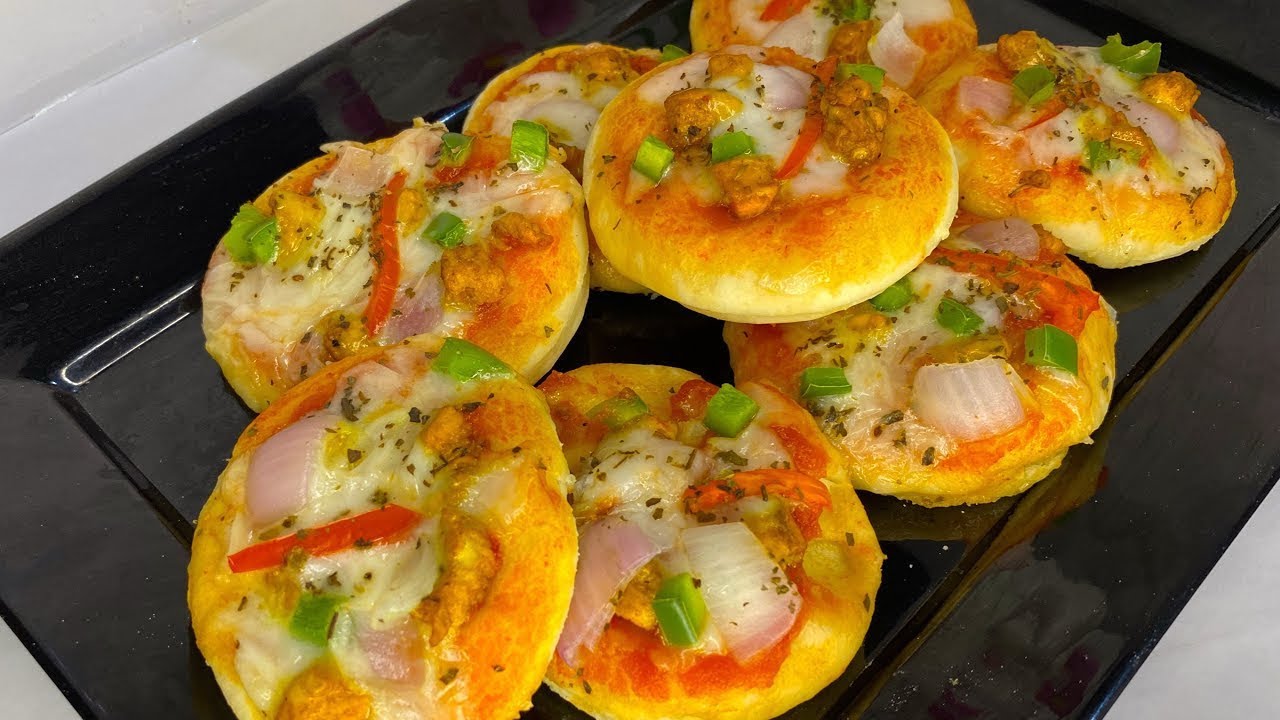 Mini Pizza Recipe Without Oven | Homemade Pizza Recipe | Mini Pizza On Pan | Ramzan Special Recipes