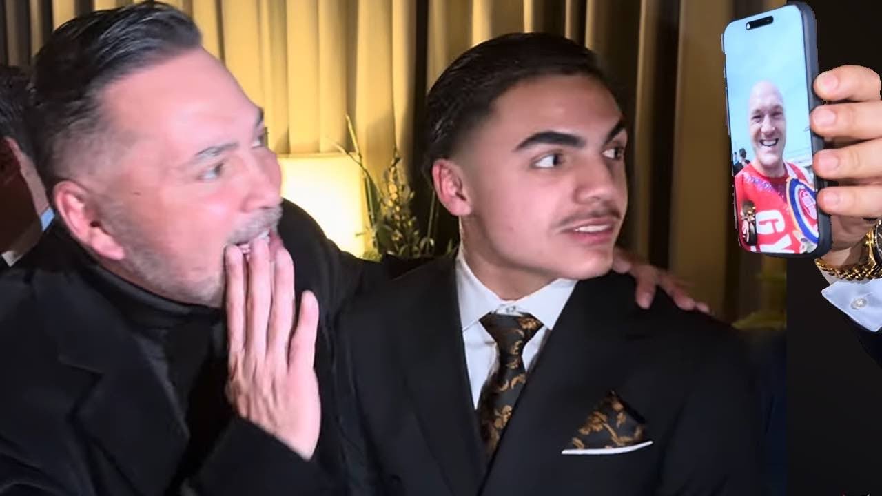 Tyson Fury CRASHES De La Hoya Interview — Congratulates Him Signing “Best Prospect in the World!”