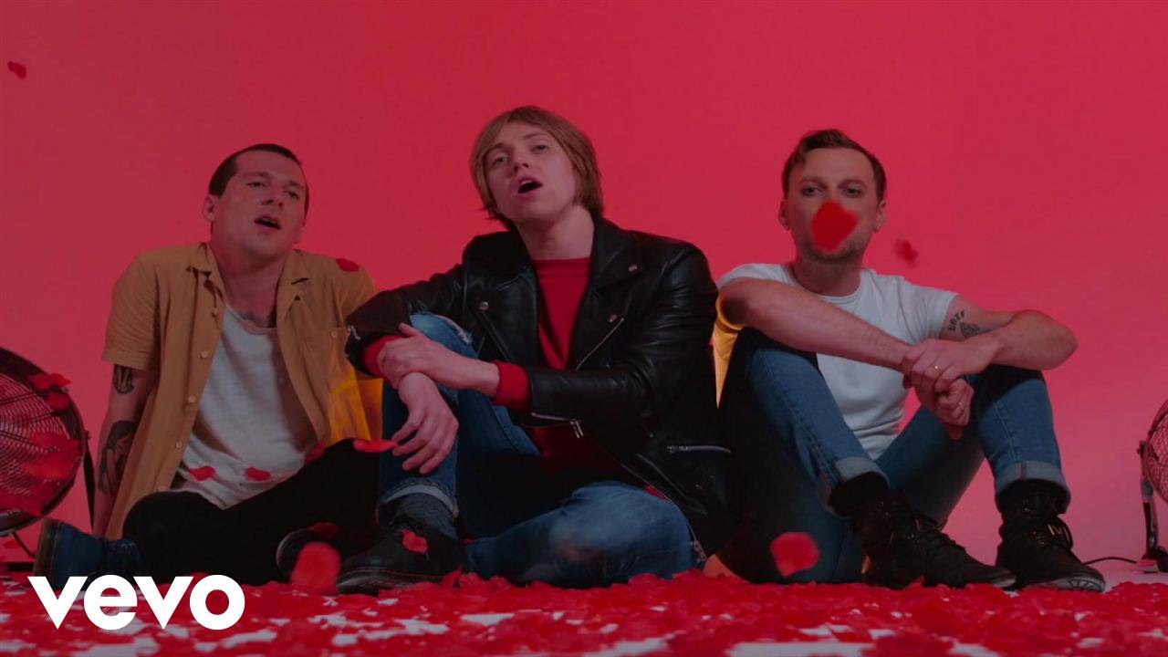 The Xcerts - Feels Like Falling in Love