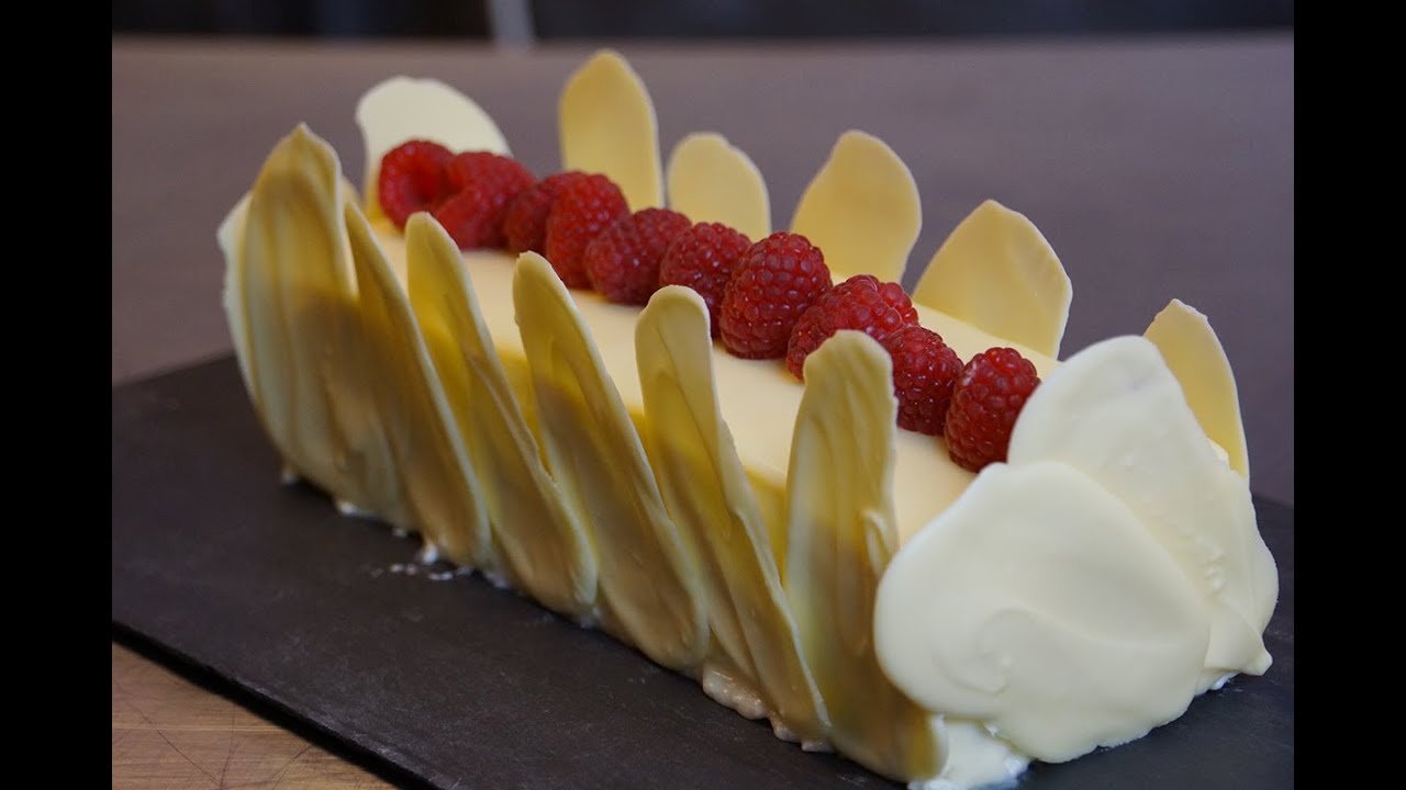 Recette de chef : Bavarois aux framboises vanille chocolat blanc
