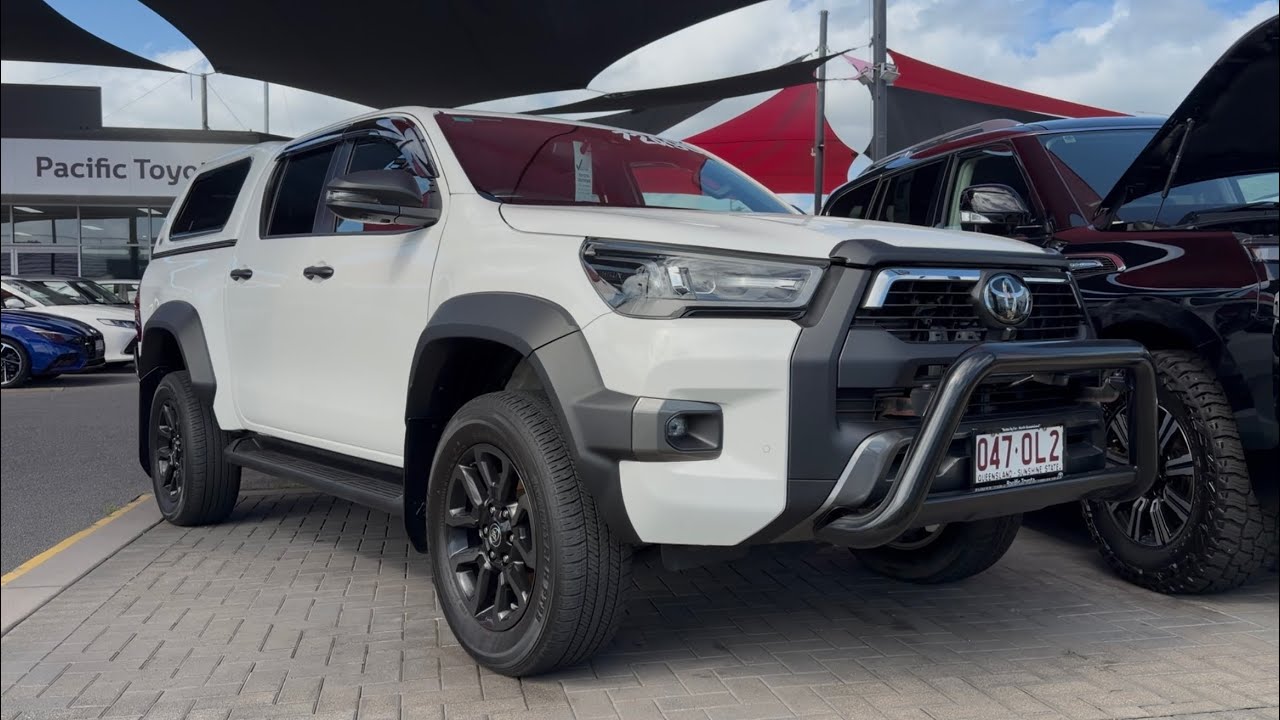 Toyota Hilux Rogue 2023 года — сертифицирован Toyota