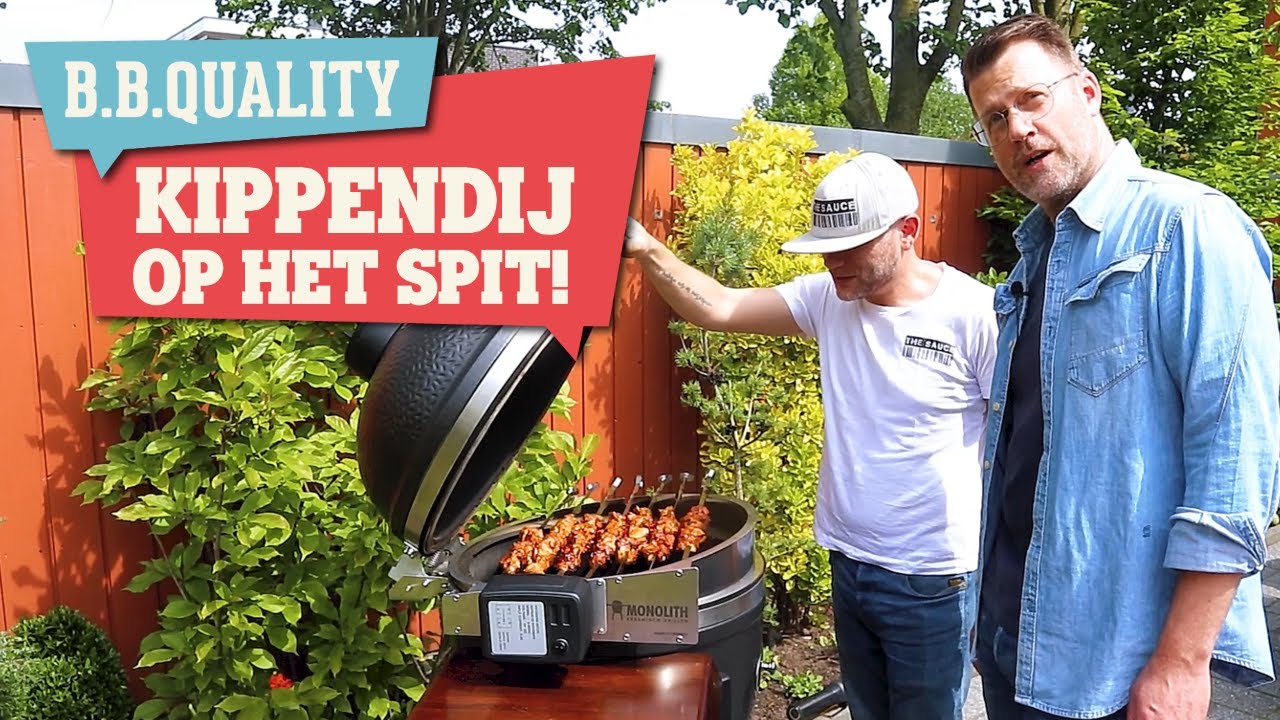 Kippendij aan het spit op de Monolith Kamado | BBQuality