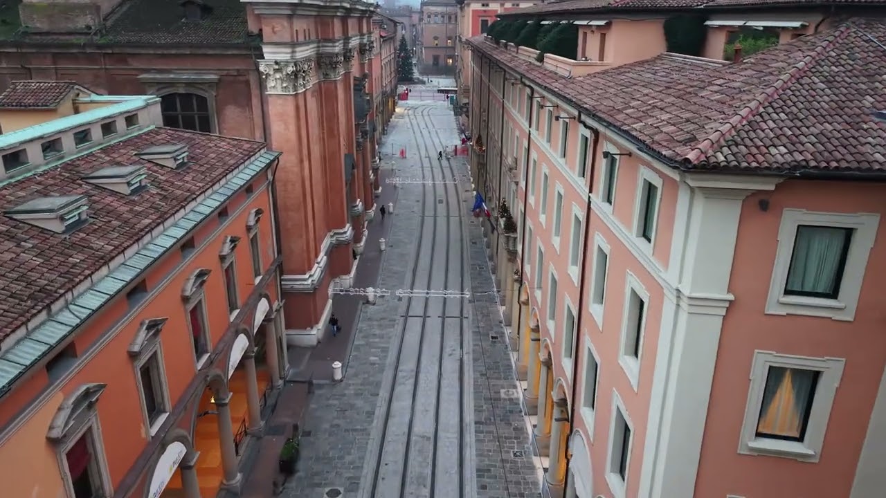 Tram, conclusi i lavori, riapre via Indipendenza - 3