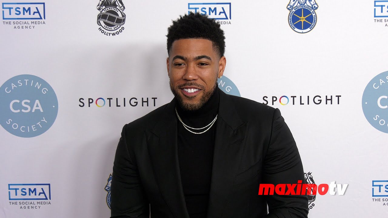 Kevin Miles walks the red carpet at the 39th annual Artios Awards in Beverly Hills
