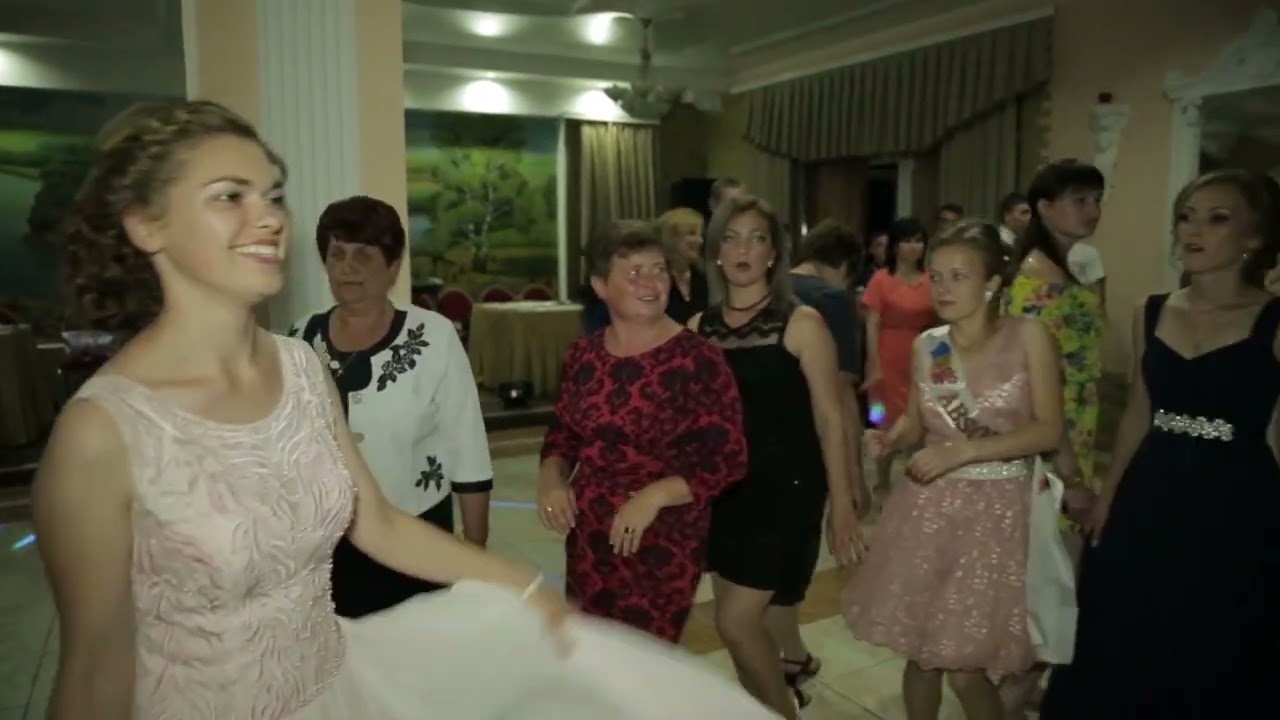 LT Sculeni. Balul de absolvire 2015 si Intilnitul zorilor. Clasa 12