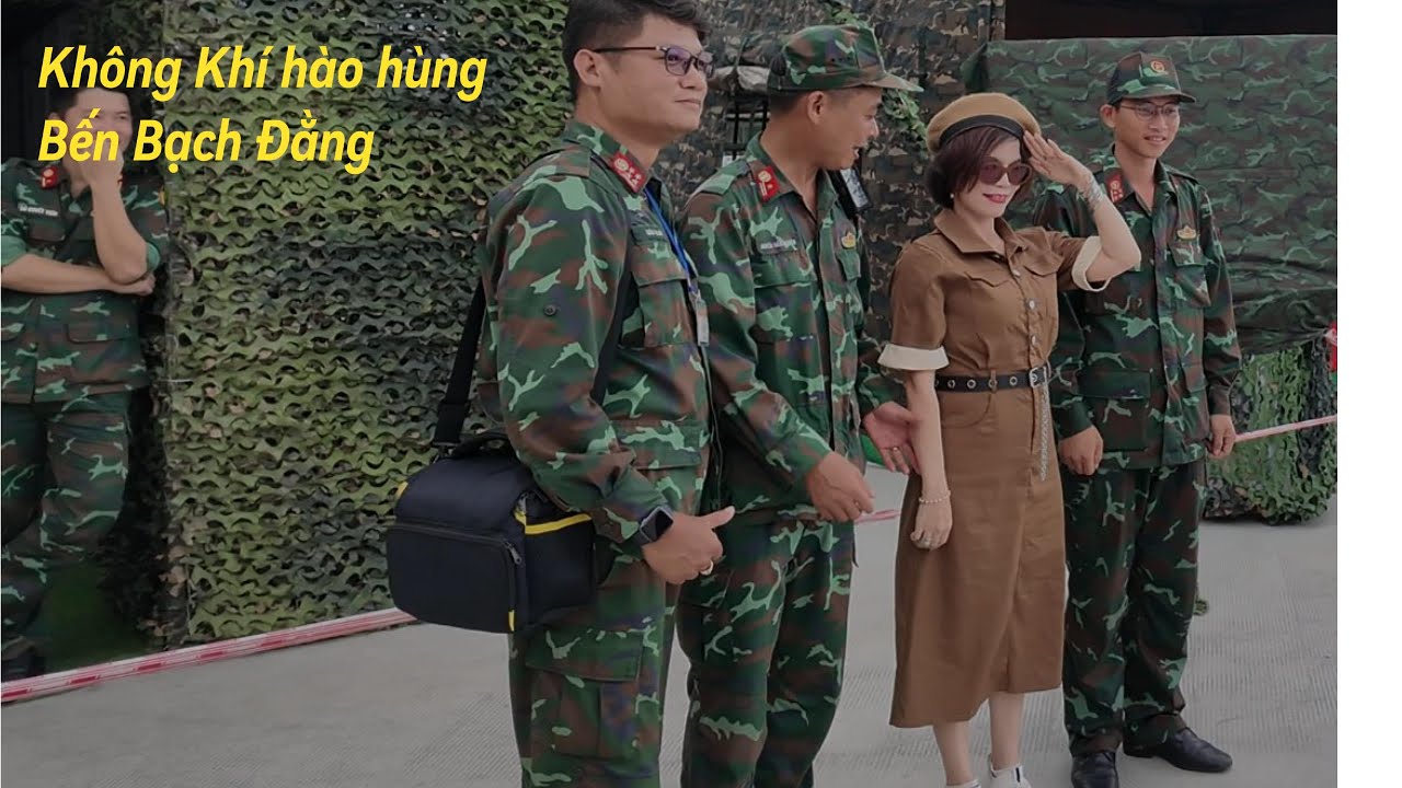 Không Khí Hào Hùng ở Bến Bạch Đằng TP.