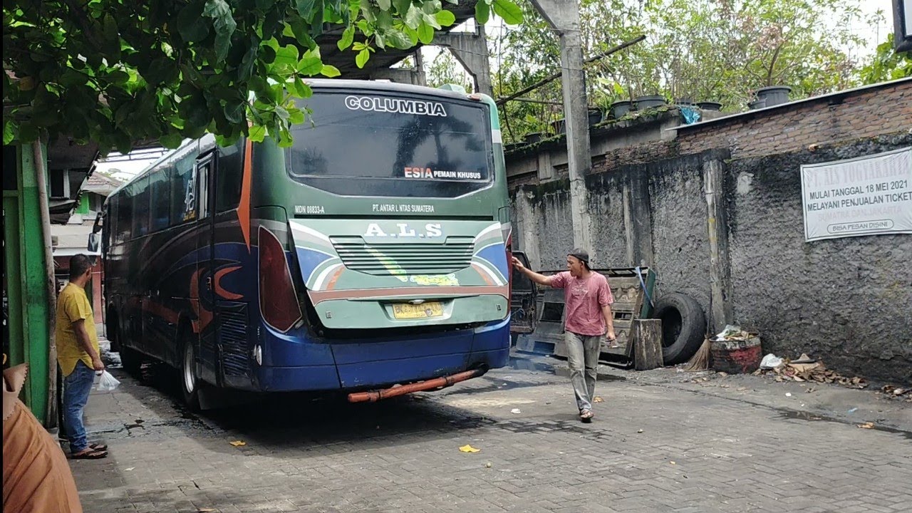 BELUM PUNYA BARCODE...‼️BUS ALS 366 ISI MINYAK 100RB DULU... ‼️BUS ALS 366 MENUJU MEDAN