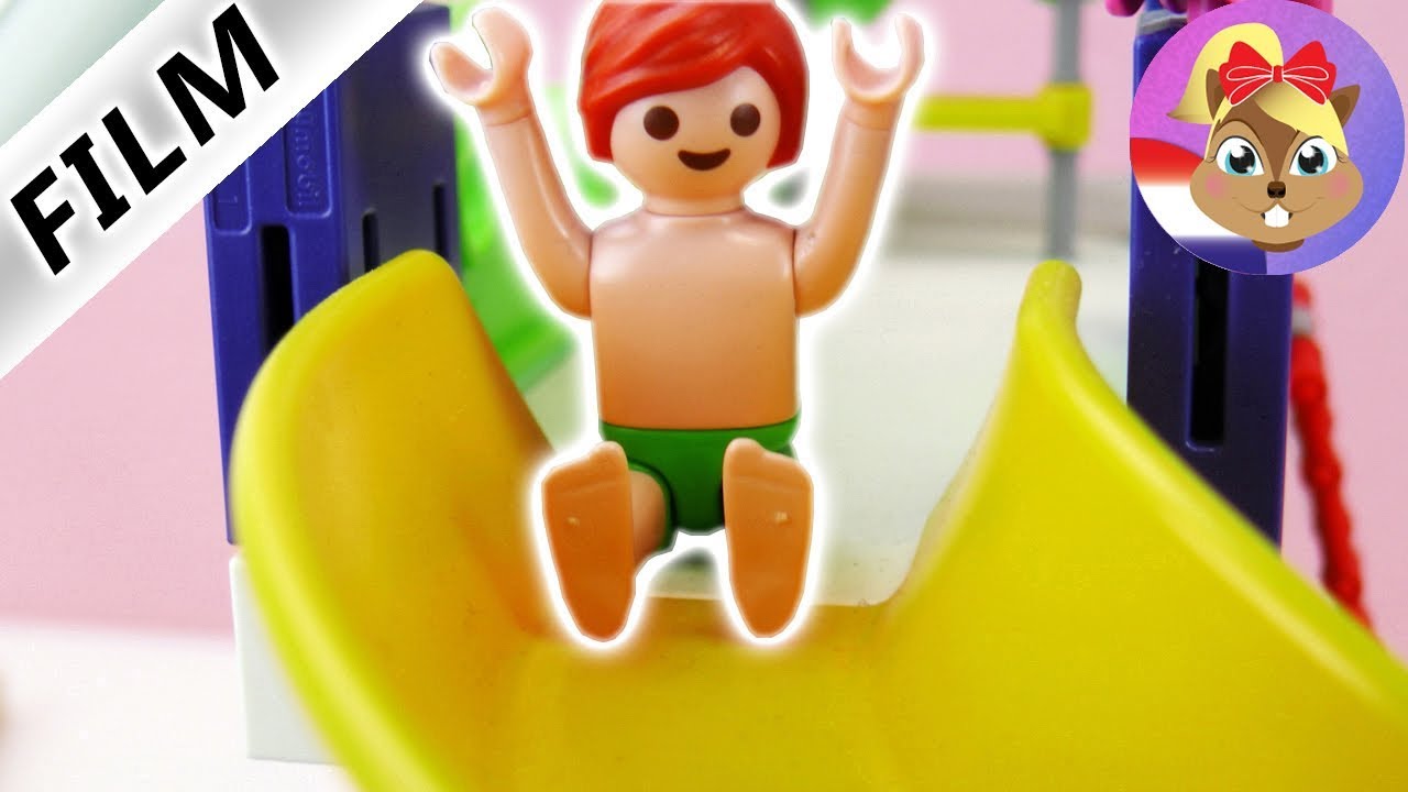 Playmobil filmpje Nederlands - JULIANS BLOEDIGE ONGELUK IN WATERPARK! TYPISCH JULIAN! Familie Vogel