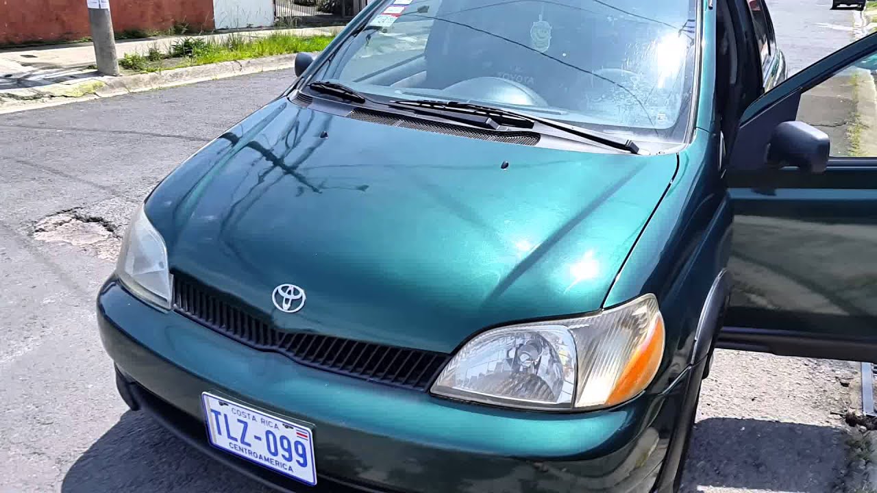 TOYOTA YARIS ECHO 2000 LEONARDO PEREZ