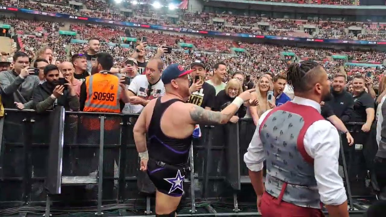 Grado & Big Show Entrance AEW All In Wembley 2023