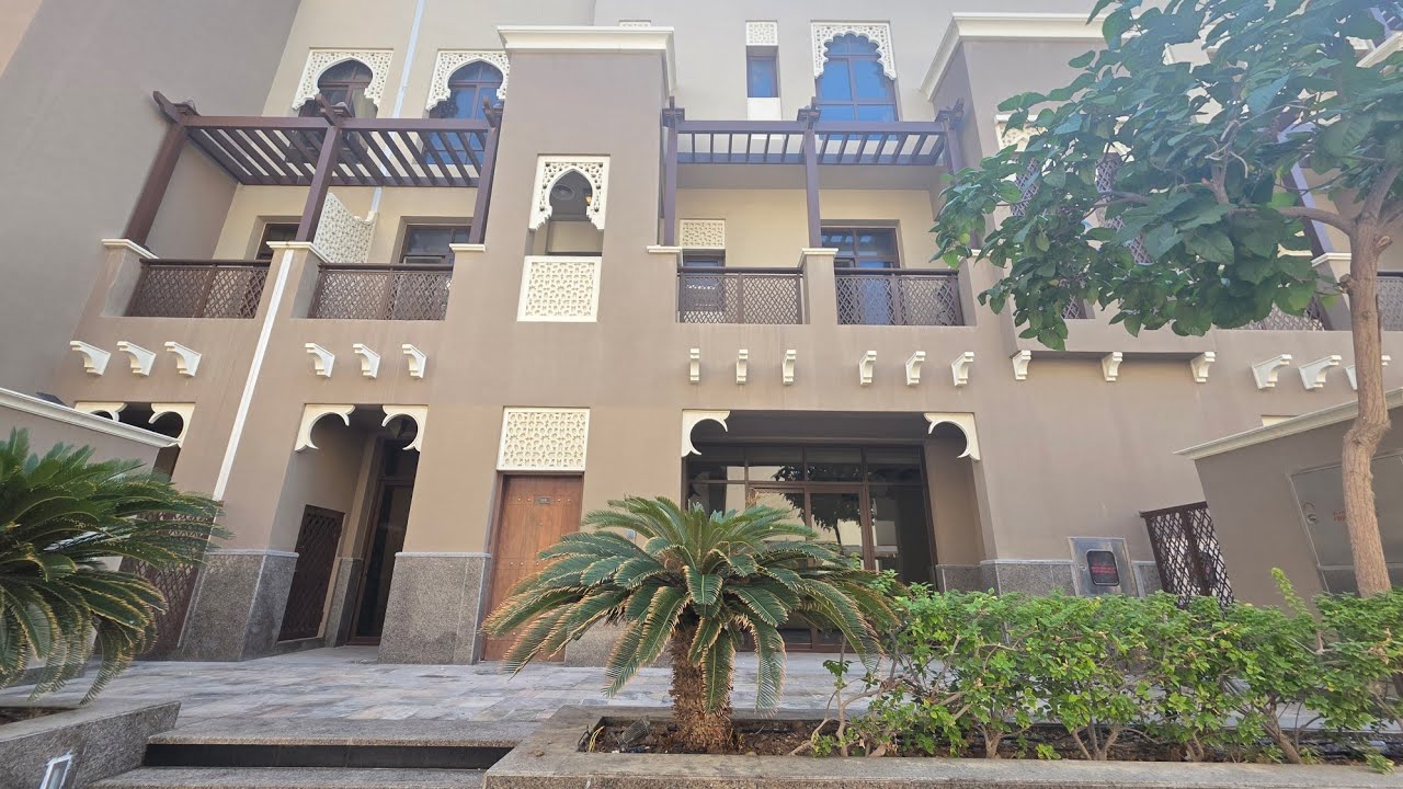 4BR Villa Near Beach Rent Al Fisht 120k