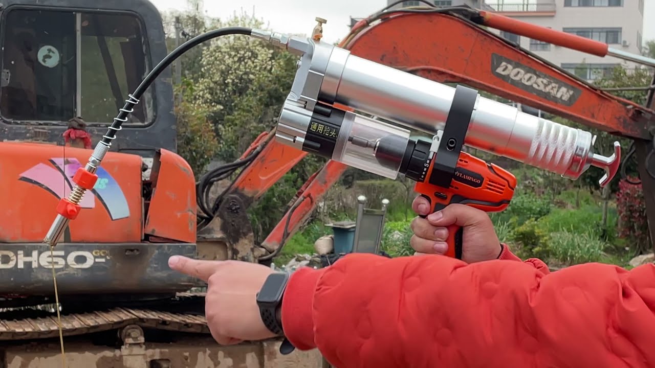 smart tools-Transform Your Drill into an Electric Grease Gun cordless adapter