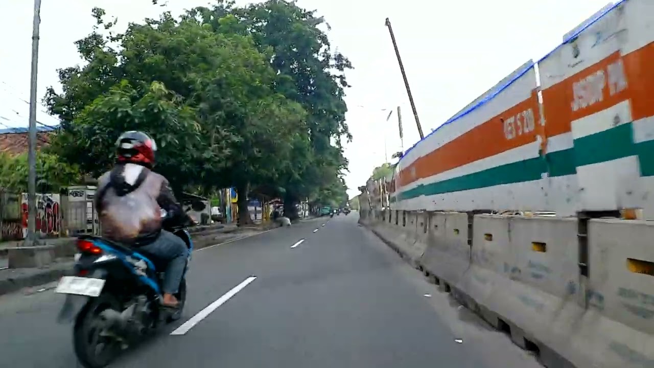 Vlog pagi ini  ke arah mangga besar ( Taman sari  jkt pusat)  belok ke pencinaan  glodok  brica AE3X