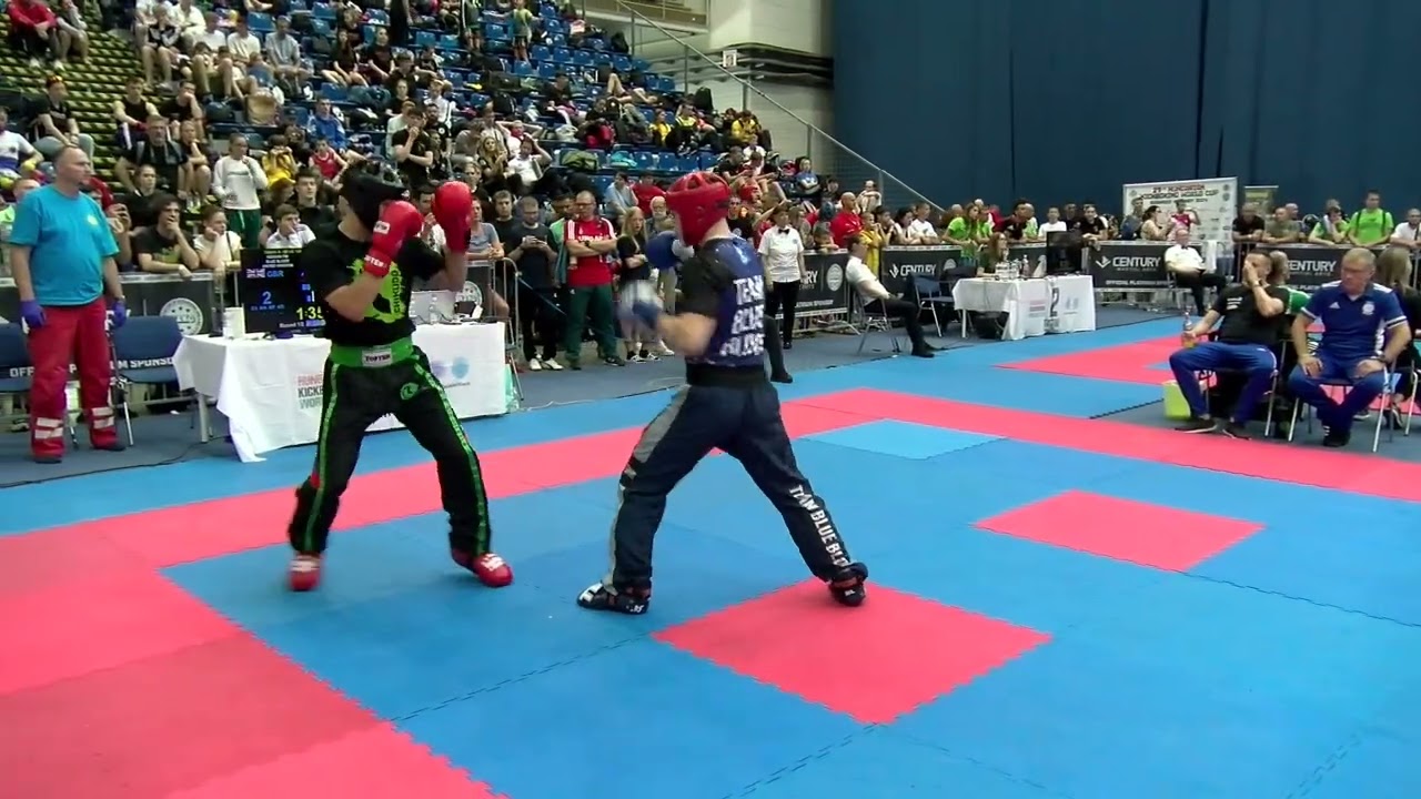 Fin Heesom v Patrick Pircher Hungarian World Cup 2024