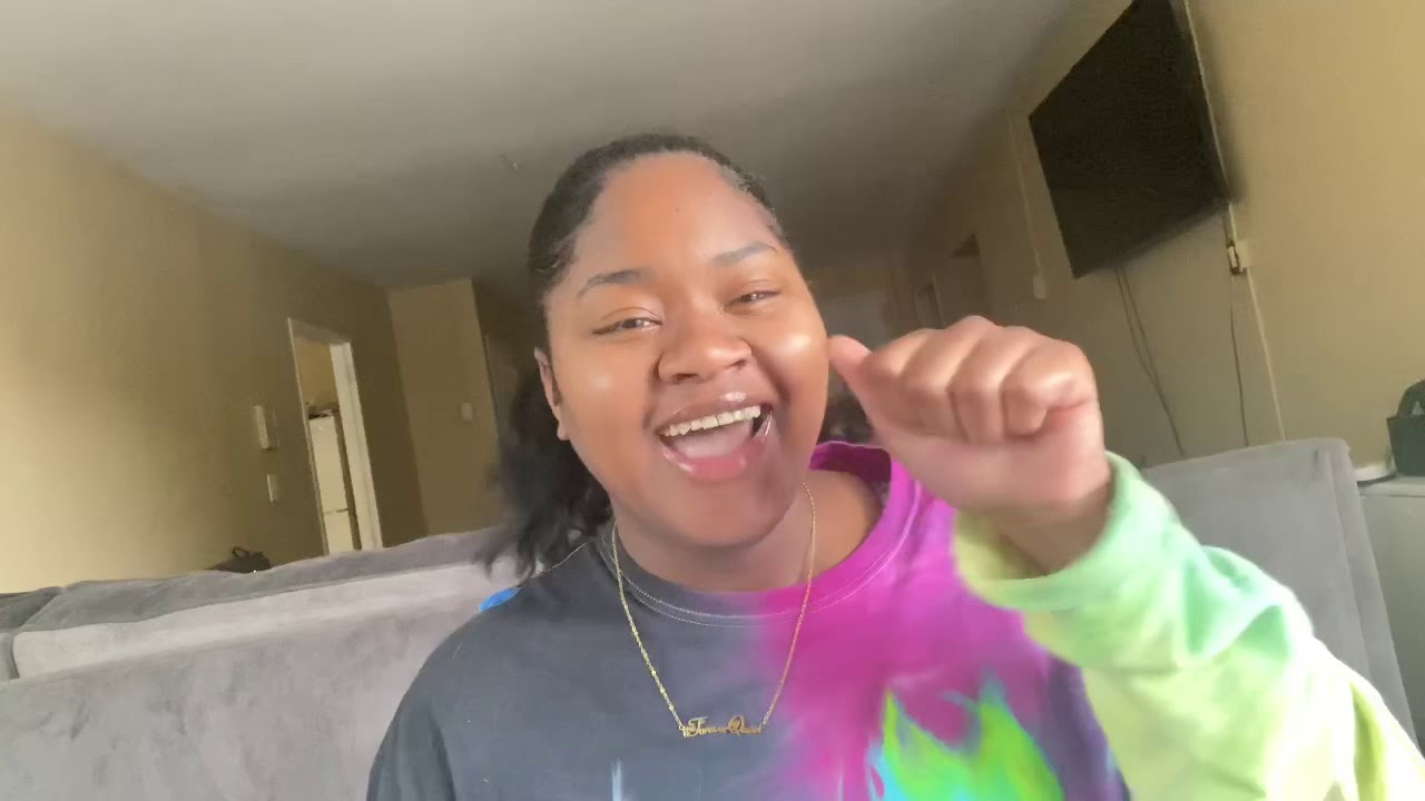 Smoke session💨🍃| Answering STONER questions + THANK YOU FOR 100 SUBSCRIBERS