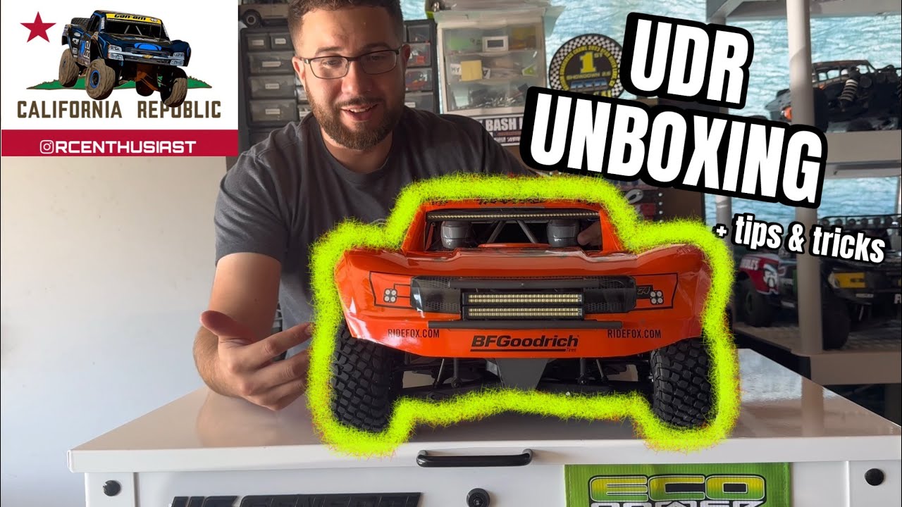 Traxxas Unlimited Desert Racer UDR Unboxing - 2025 Fox Orange Edition