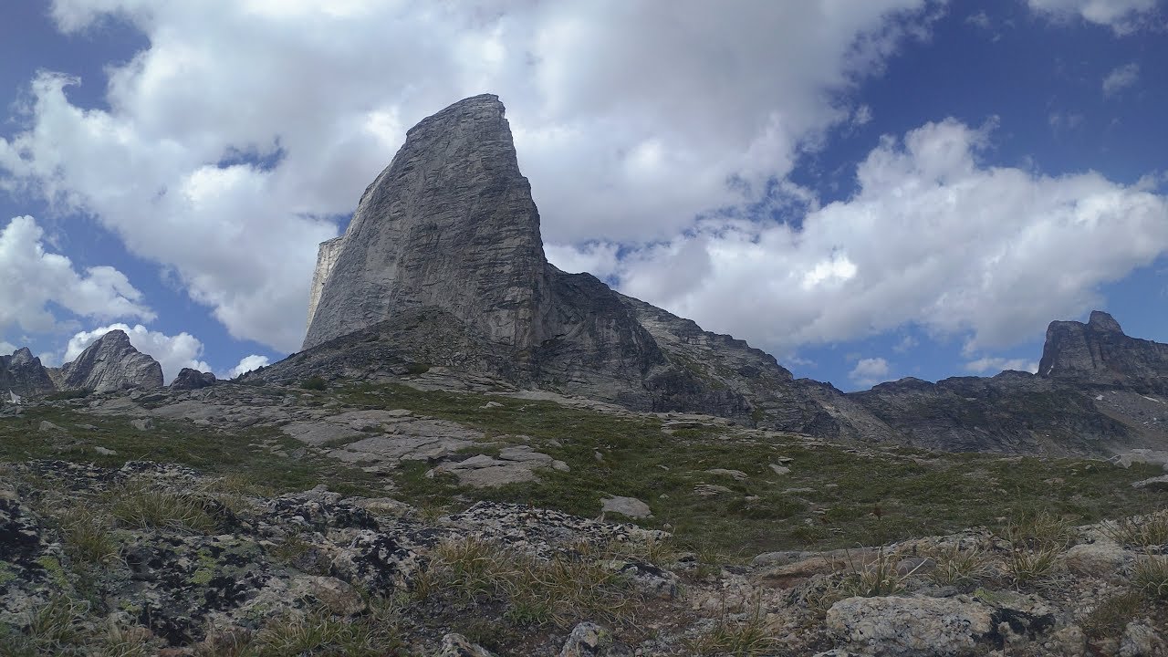 Gimli Peak Valhallas BC Canada 29Juy