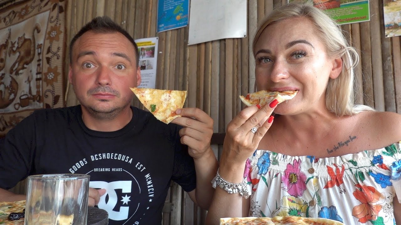 JEMY PIZZĘ NA MADAGASKARZE