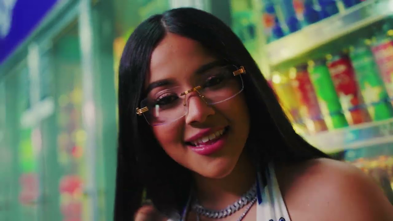 Naiee - 23 (Video Official)