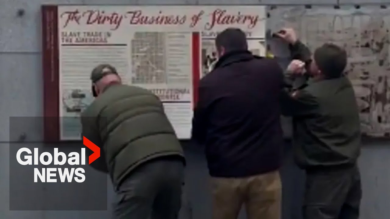 US Park staff rips out slavery exhibit plaques from the museum after Trump orders review